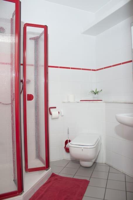 Ferienhaus Schoene Aussicht Ferienwohnung Rot Hemfurth-Edersee Dış mekan fotoğraf
